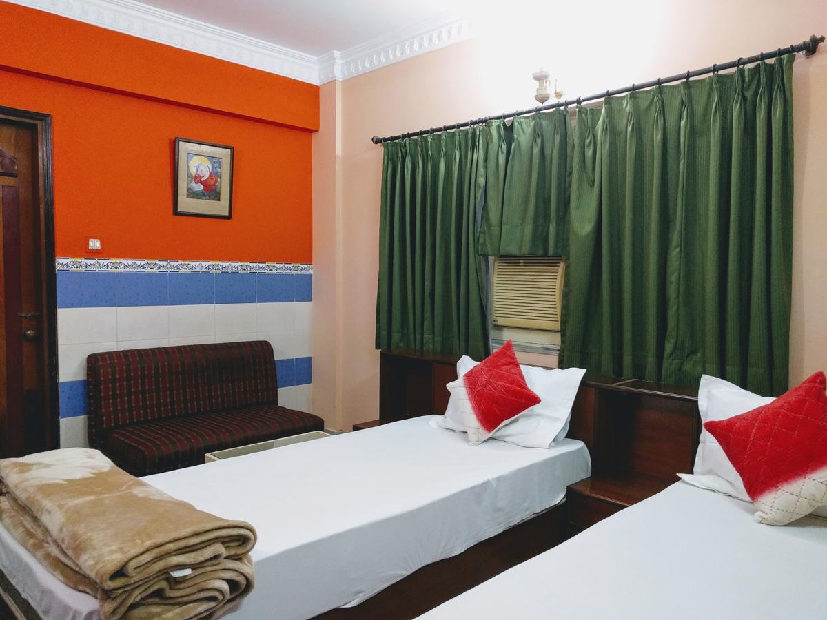 كولكاتا Ashray Guesthouse المظهر الخارجي الصورة