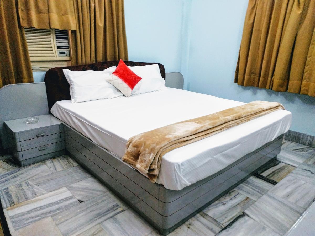 كولكاتا Ashray Guesthouse المظهر الخارجي الصورة