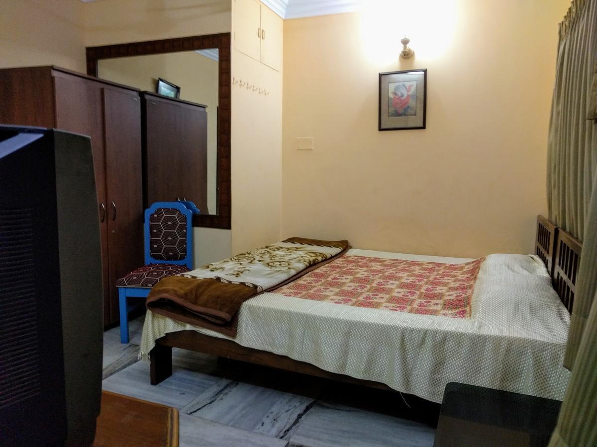 كولكاتا Ashray Guesthouse المظهر الخارجي الصورة